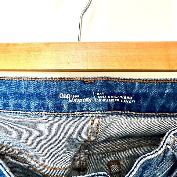 Gap Maternity Jeans - Picture 3 of 3